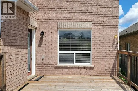 50 Winegarden Trail Dundas ON L9H 7M2