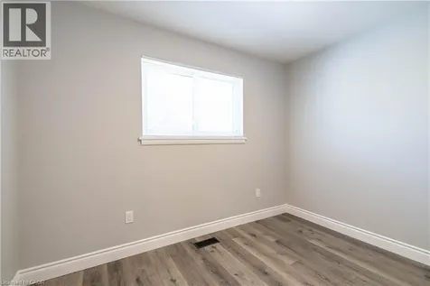 196 Upper Paradise Road Hamilton ON L9C 5B9