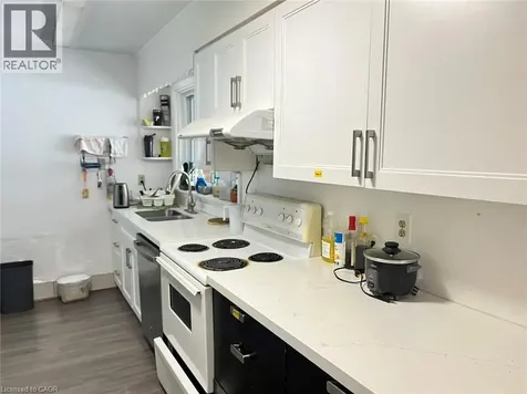 110 Peppler Street Waterloo ON N2J 3C8