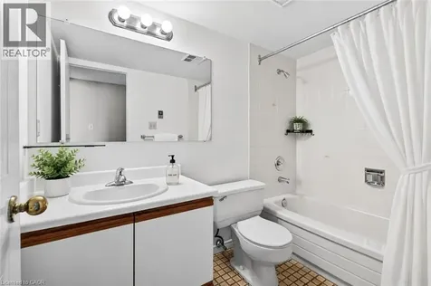 1225 North Shore Boulevard East Burlington ON L7S 1Z6