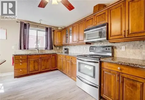 599 Coldstream Drive Waterloo ON N2V 2H3