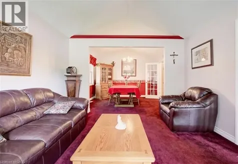 599 Coldstream Drive Waterloo ON N2V 2H3