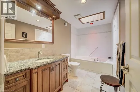 599 Coldstream Drive Waterloo ON N2V 2H3