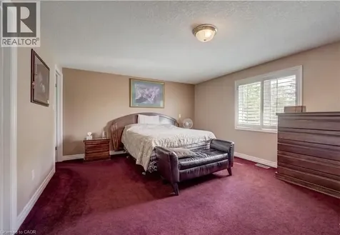 599 Coldstream Drive Waterloo ON N2V 2H3