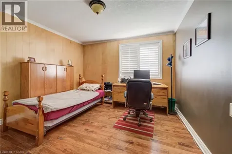 599 Coldstream Drive Waterloo ON N2V 2H3