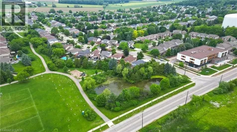 599 Coldstream Drive Waterloo ON N2V 2H3