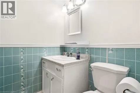 491 Warminster Drive Oakville ON L6L 4N4