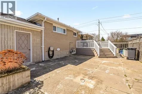 491 Warminster Drive Oakville ON L6L 4N4