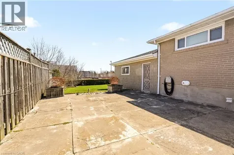 491 Warminster Drive Oakville ON L6L 4N4
