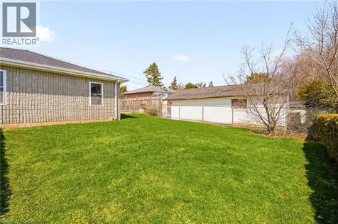491 Warminster Drive Oakville ON L6L 4N4