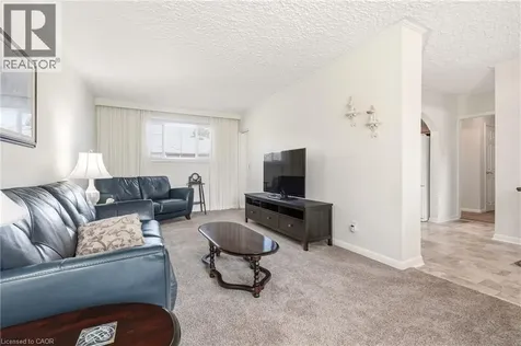 491 Warminster Drive Oakville ON L6L 4N4