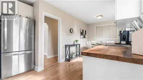 17 Alba Street Stoney Creek ON L8G 1N9