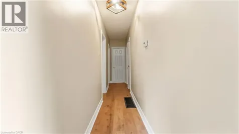 17 Alba Street Stoney Creek ON L8G 1N9