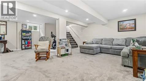 17 Alba Street Stoney Creek ON L8G 1N9