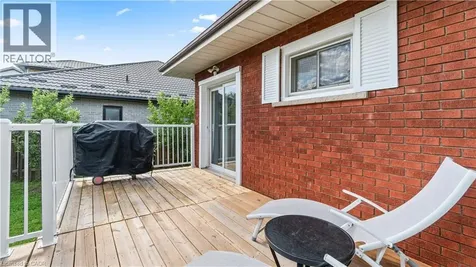 17 Alba Street Stoney Creek ON L8G 1N9
