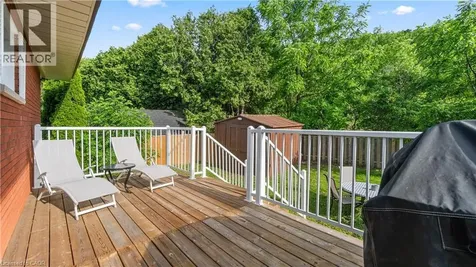 17 Alba Street Stoney Creek ON L8G 1N9