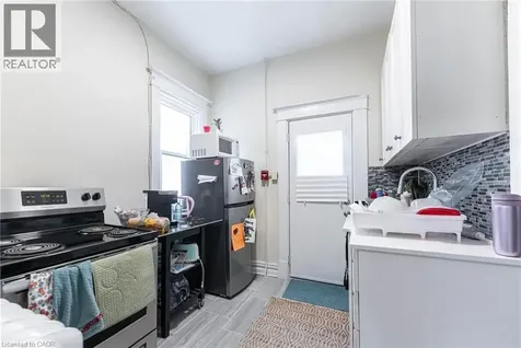 25 West Avenue South Hamilton ON L8N 2S2