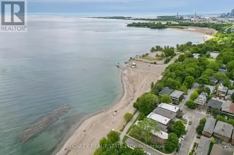 15 Glen Manor Drive Toronto (the Beaches) ON M4E 2X3