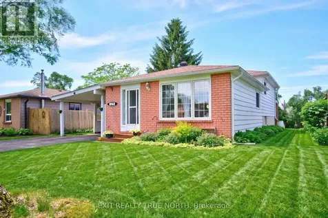 1053 Glen Bogie Crescent Midland ON L4R 4S6