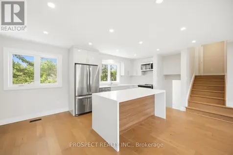 568 Simcoe Street Collingwood ON L9Y 5J5