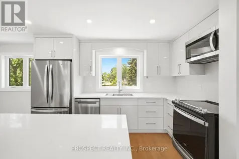 568 Simcoe Street Collingwood ON L9Y 5J5