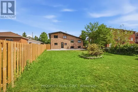 568 Simcoe Street Collingwood ON L9Y 5J5