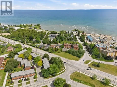 568 Simcoe Street Collingwood ON L9Y 5J5