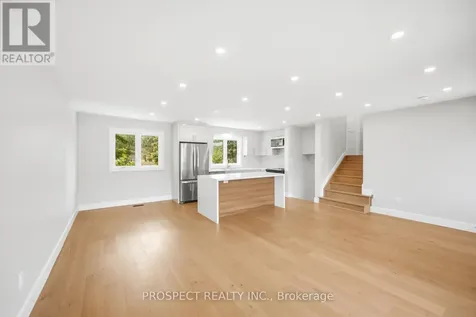 568 Simcoe Street Collingwood ON L9Y 5J5