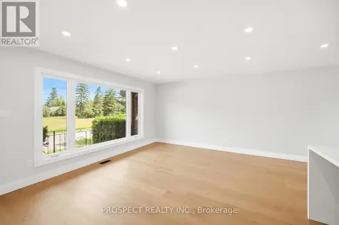 568 Simcoe Street Collingwood ON L9Y 5J5