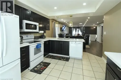 334 St. Lawrence Drive Welland ON L3C 7H7
