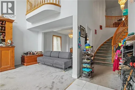 2100 Kevin Crescent Burlington ON L7M 4E3