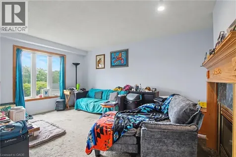 2100 Kevin Crescent Burlington ON L7M 4E3