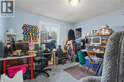 2100 Kevin Crescent Burlington ON L7M 4E3