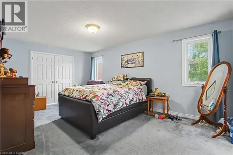 2100 Kevin Crescent Burlington ON L7M 4E3