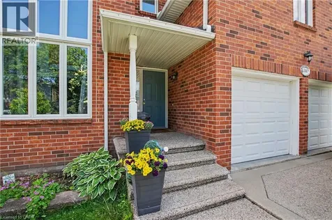 2100 Kevin Crescent Burlington ON L7M 4E3