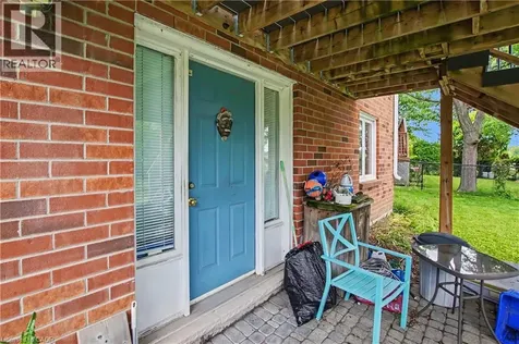 2100 Kevin Crescent Burlington ON L7M 4E3