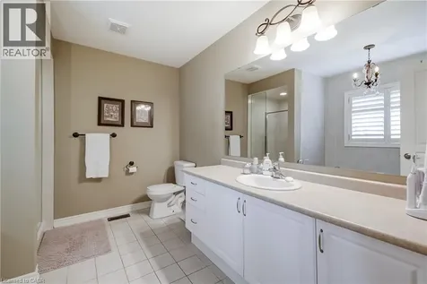 23 Mcknight Avenue Waterdown ON L8B 0R5