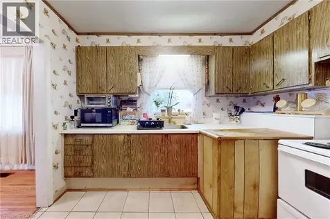 541 Wingrove Crescent Oakville ON L6L 4R7