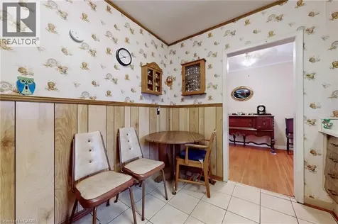 541 Wingrove Crescent Oakville ON L6L 4R7