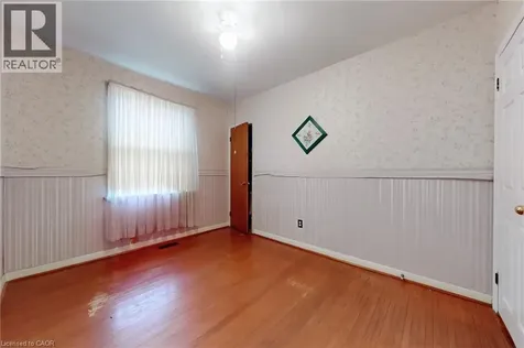 541 Wingrove Crescent Oakville ON L6L 4R7
