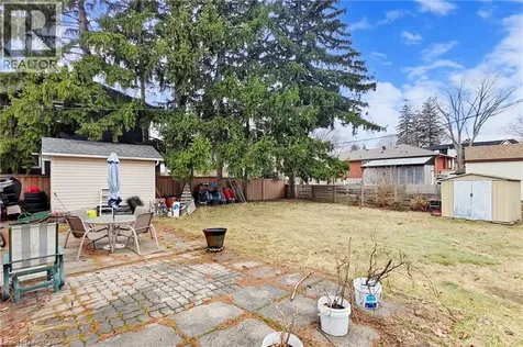 541 Wingrove Crescent Oakville ON L6L 4R7