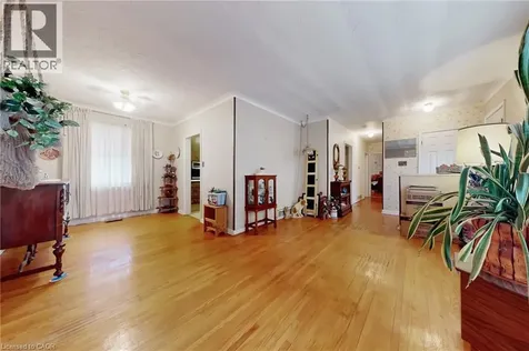 541 Wingrove Crescent Oakville ON L6L 4R7