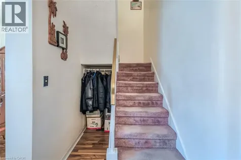 41 Springhurst Avenue Toronto ON M6K 1B4