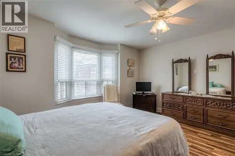 41 Springhurst Avenue Toronto ON M6K 1B4