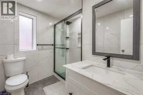 41 Springhurst Avenue Toronto ON M6K 1B4