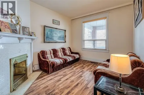 41 Springhurst Avenue Toronto ON M6K 1B4