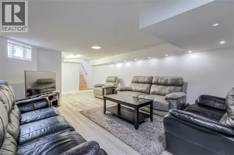 41 Springhurst Avenue Toronto ON M6K 1B4