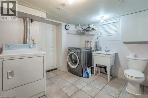 41 Springhurst Avenue Toronto ON M6K 1B4