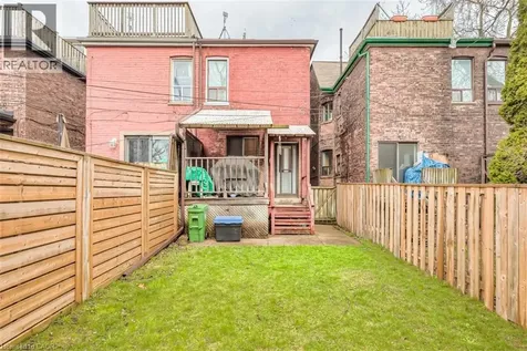 41 Springhurst Avenue Toronto ON M6K 1B4