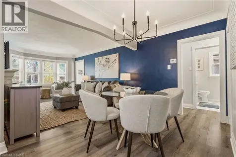 148 Huxley Avenue South Hamilton ON L8K 2R1